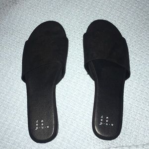 Cute new black sliders from Target